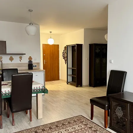 شقة Tatra Horizon Apartmenty - 5 Minut Od Term Chocholowskich I Stoku Narciarskiego W Oravicach