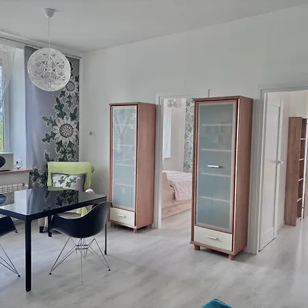 شقة Tatra Horizon Apartmenty - 5 Minut Od Term Chocholowskich I Stoku Narciarskiego W Oravicach
